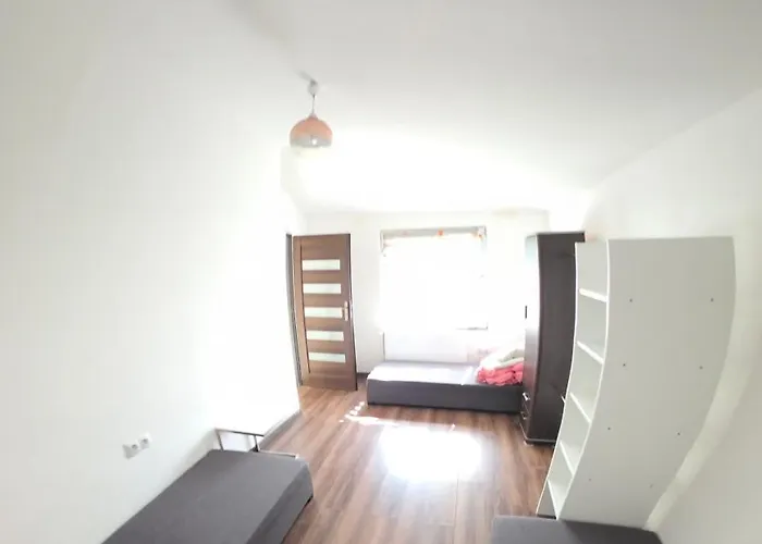 דירה Fabryka Snow Nc ניפולומיצה